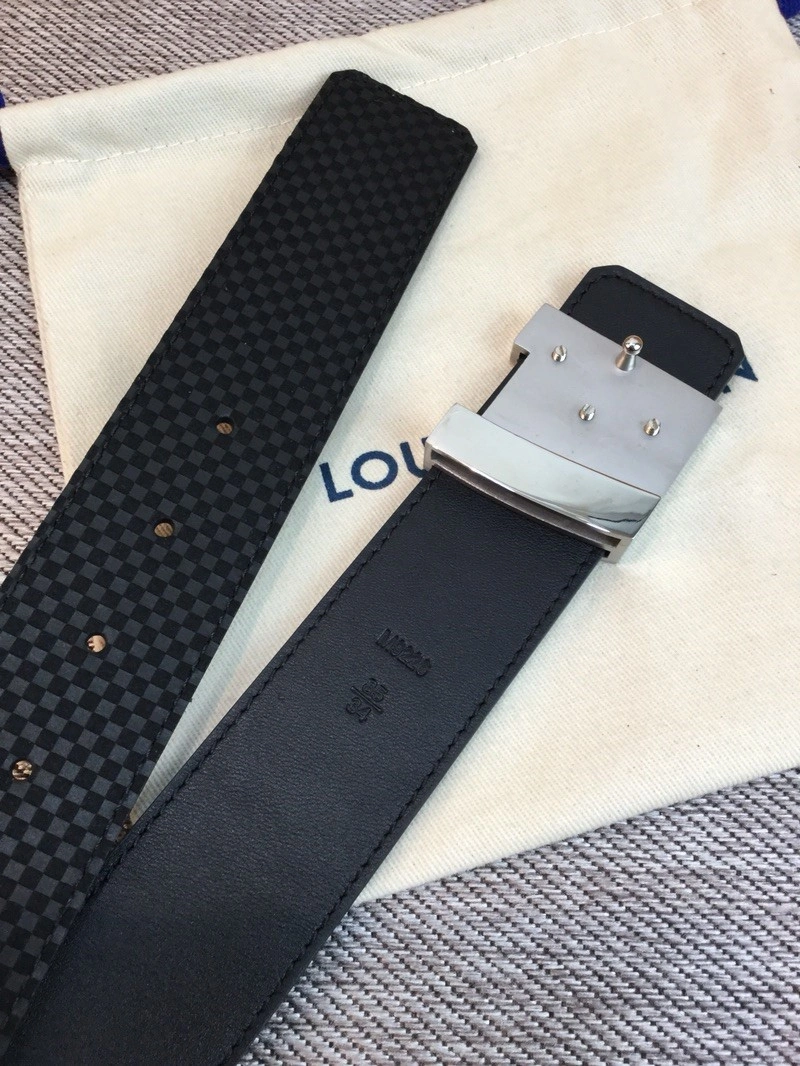 Louis Vuitton Belts Practical 299454