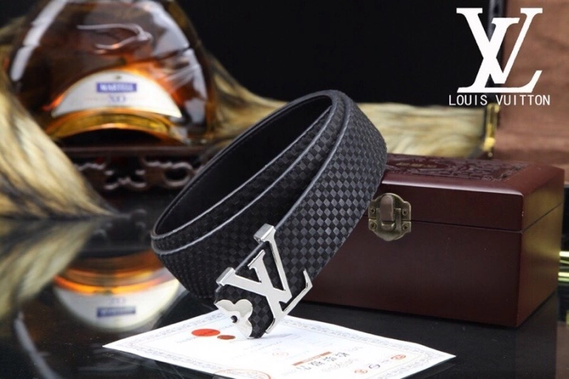 ZipUp Louis Vuitton Belts 299467