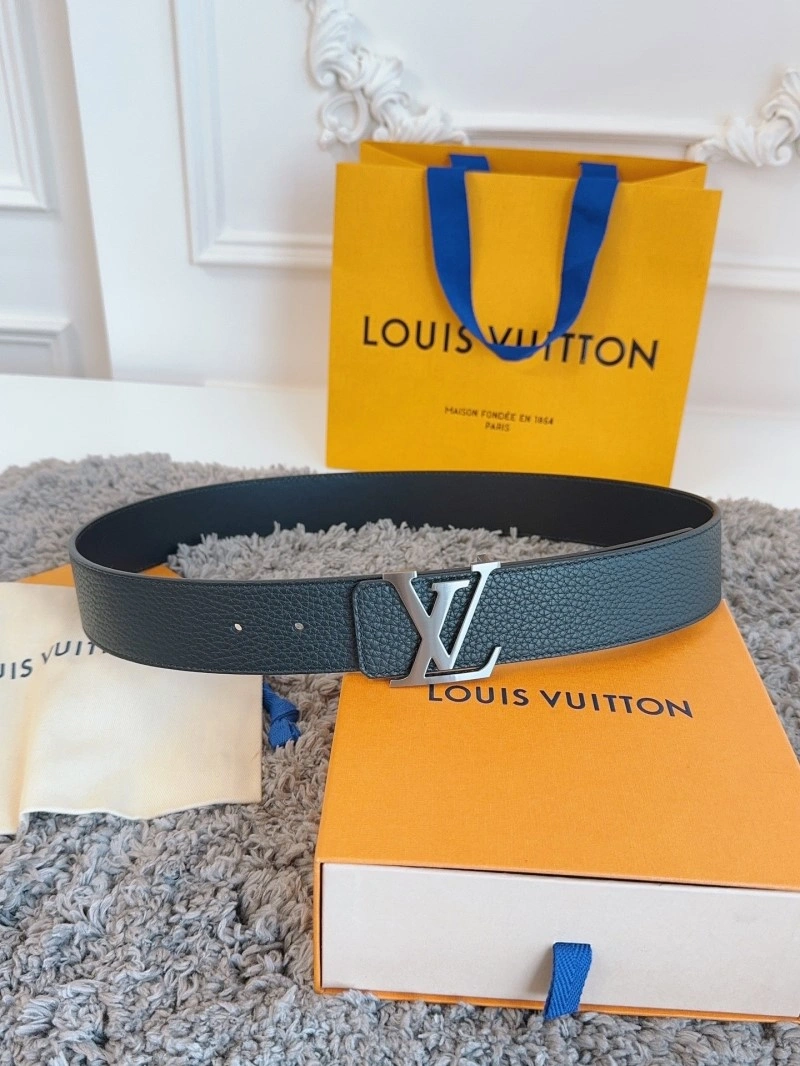 Louis Vuitton Belts Bright 299431
