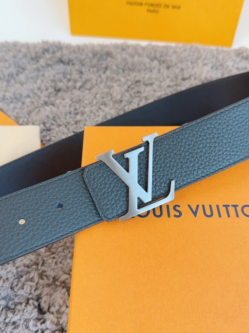 Louis Vuitton Belts Bright 299431