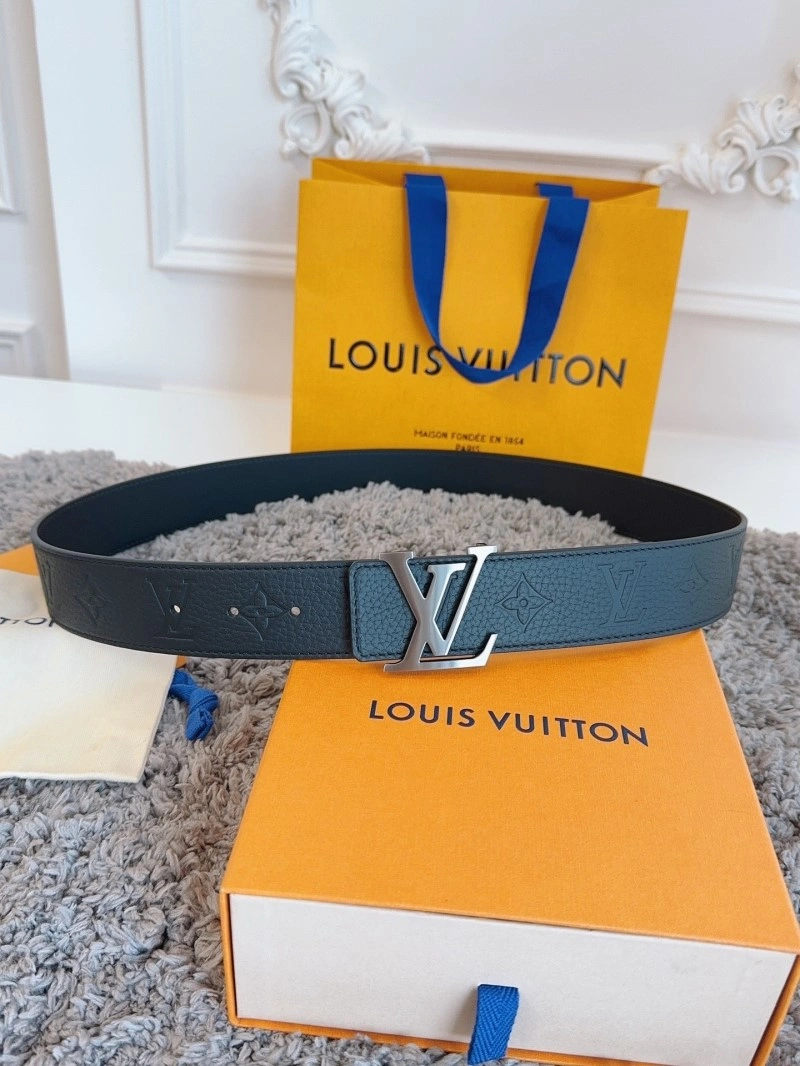 Minimalist Louis Vuitton Belts 299429