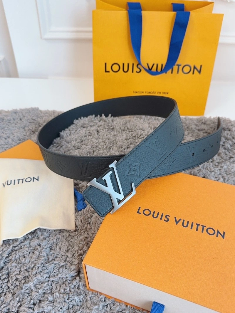 Minimalist Louis Vuitton Belts 299429
