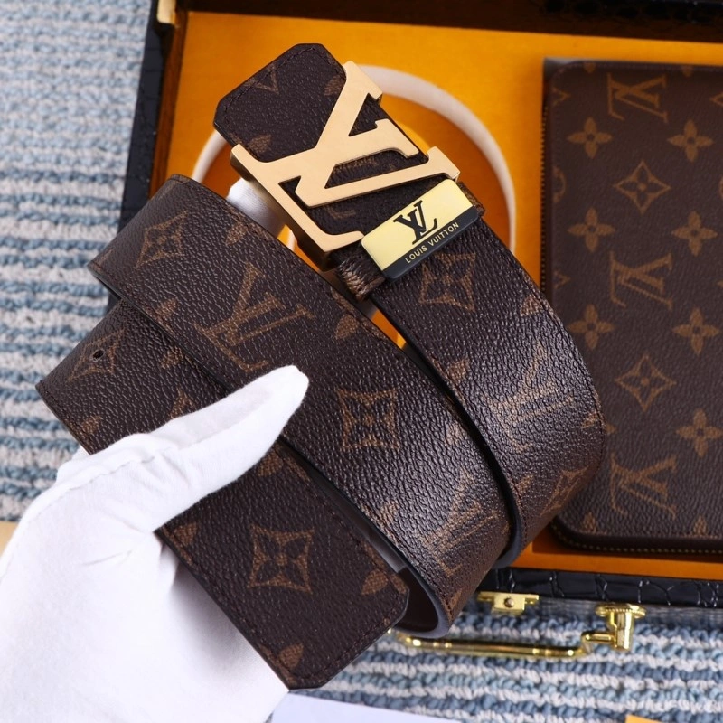 Bright Louis Vuitton Belts 299430