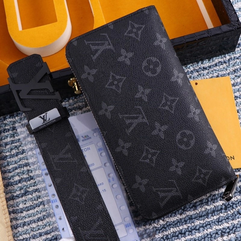 Bold Louis Vuitton Belts 299408