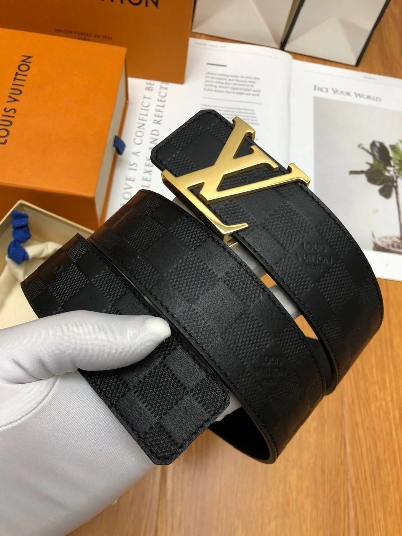 Functional Louis Vuitton Belts 299397