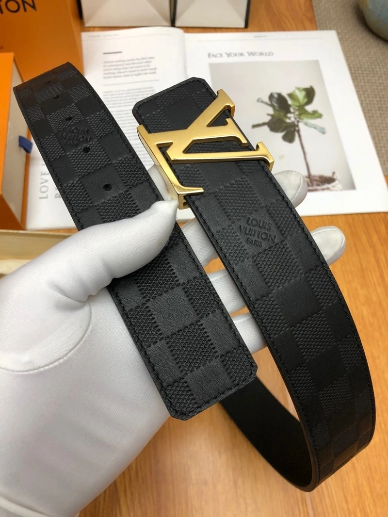 Functional Louis Vuitton Belts 299397