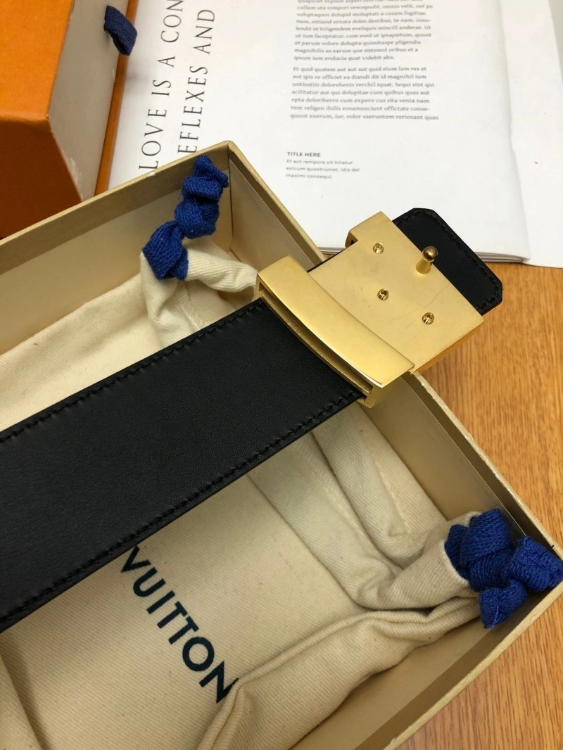 Functional Louis Vuitton Belts 299397