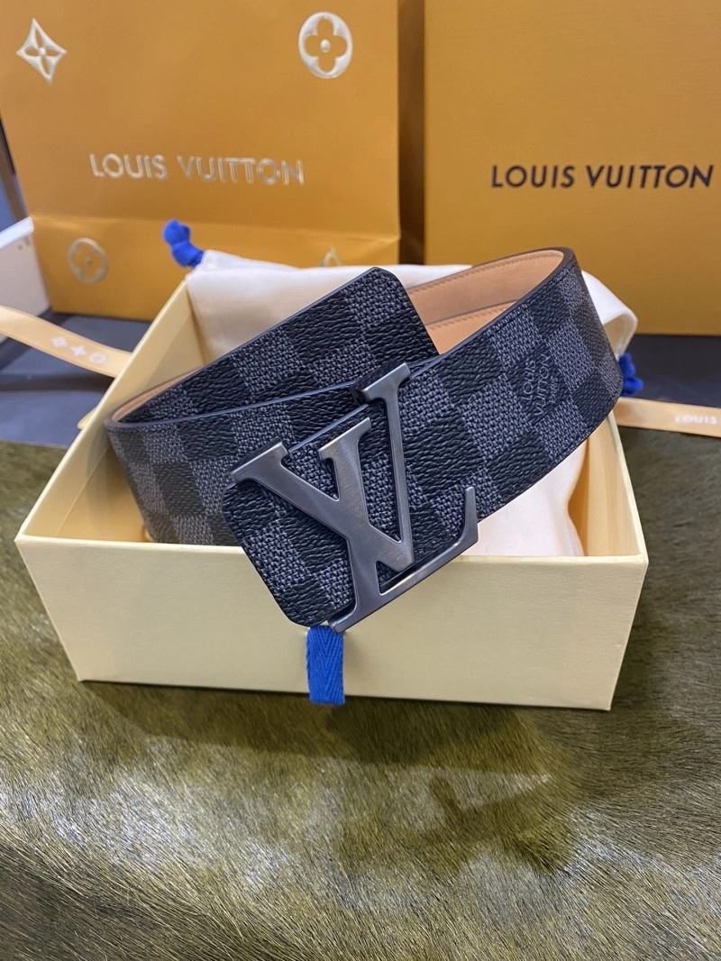 Modern Louis Vuitton Belts 299395