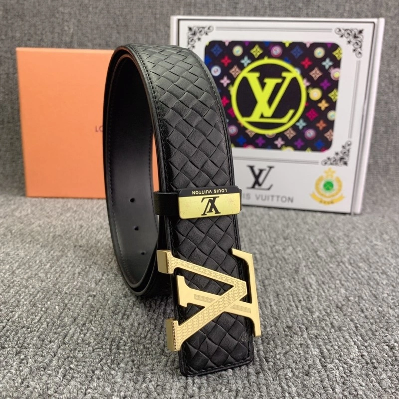 WellDesigned Louis Vuitton Belts 299409