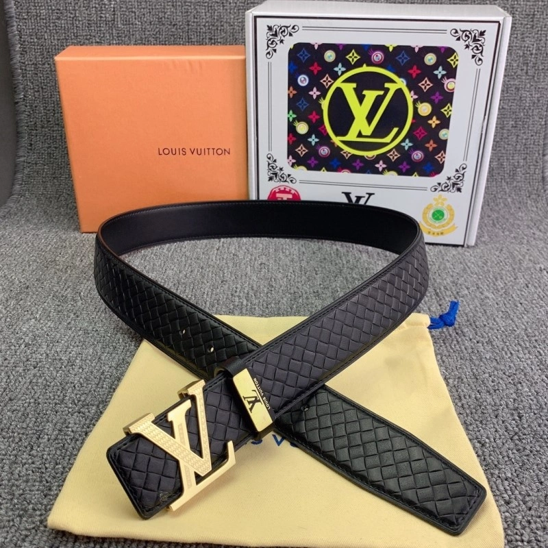 WellDesigned Louis Vuitton Belts 299409