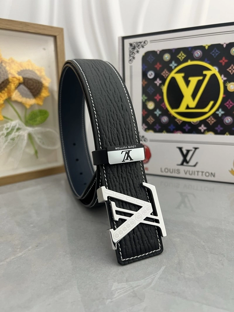 Trendsetting Louis Vuitton Belts 299355