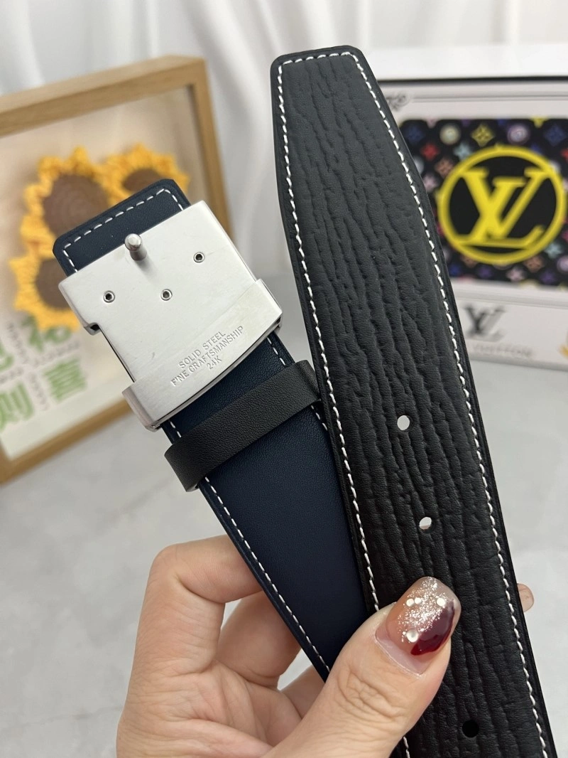 Trendsetting Louis Vuitton Belts 299355