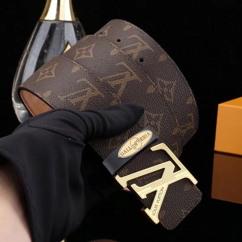 Louis Vuitton Belts Unisex 299379
