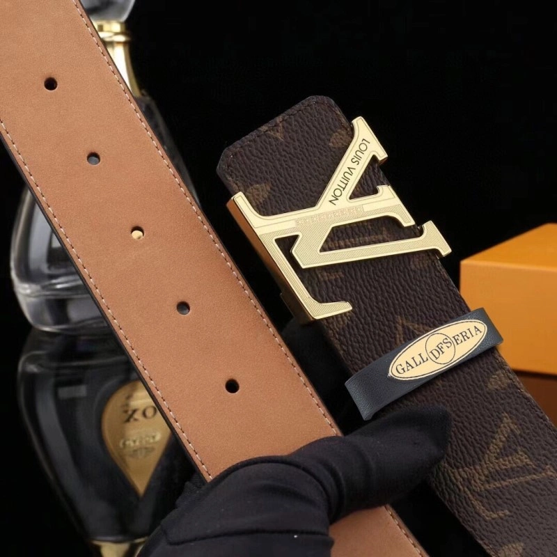 Louis Vuitton Belts Unisex 299379