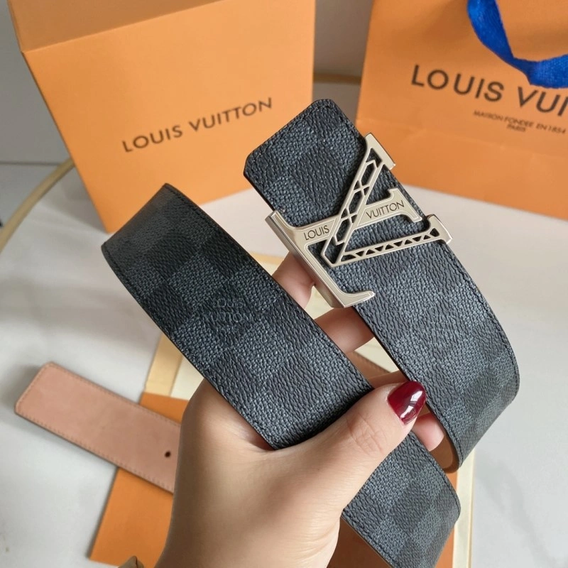 NewStyle Louis Vuitton Belts 299350