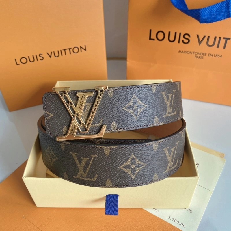 Minimalist Louis Vuitton Belts 299349