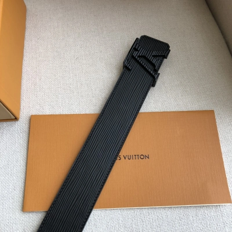 Lightweight Louis Vuitton Belts 299340