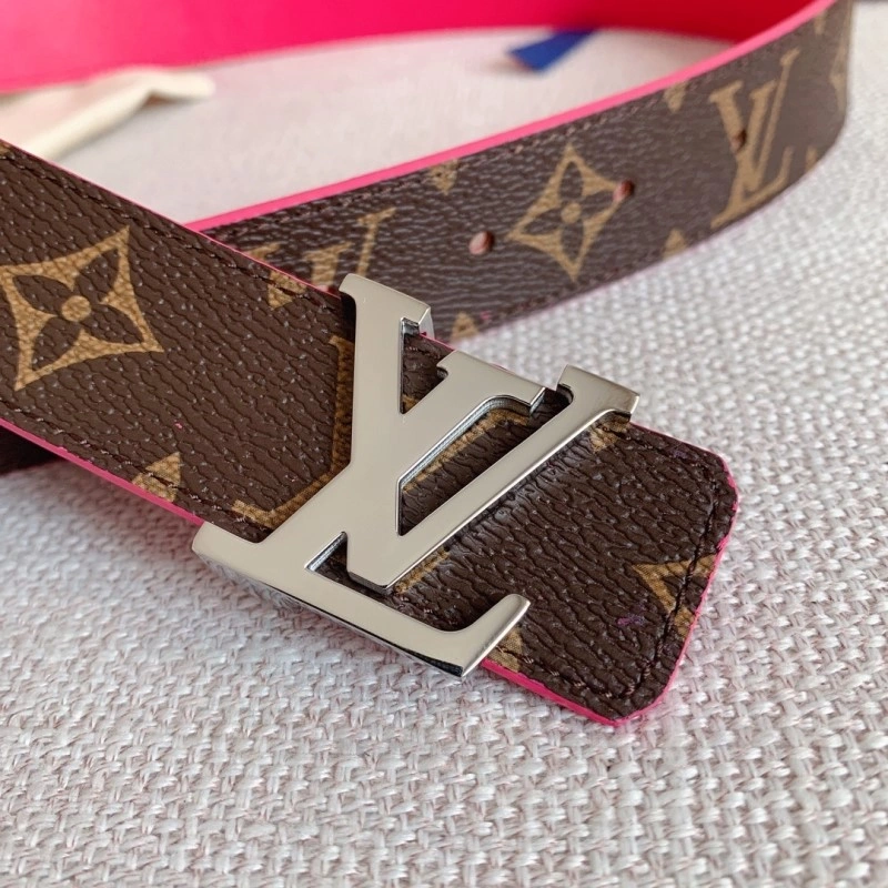 Minimalist Louis Vuitton Belts 299338