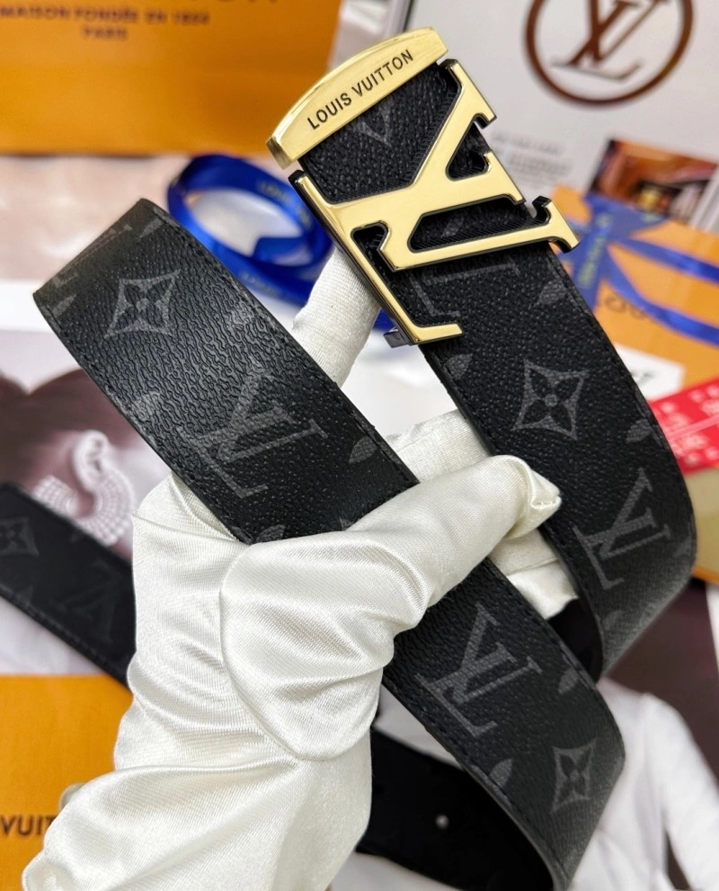 ZipUp Louis Vuitton Belts 299334