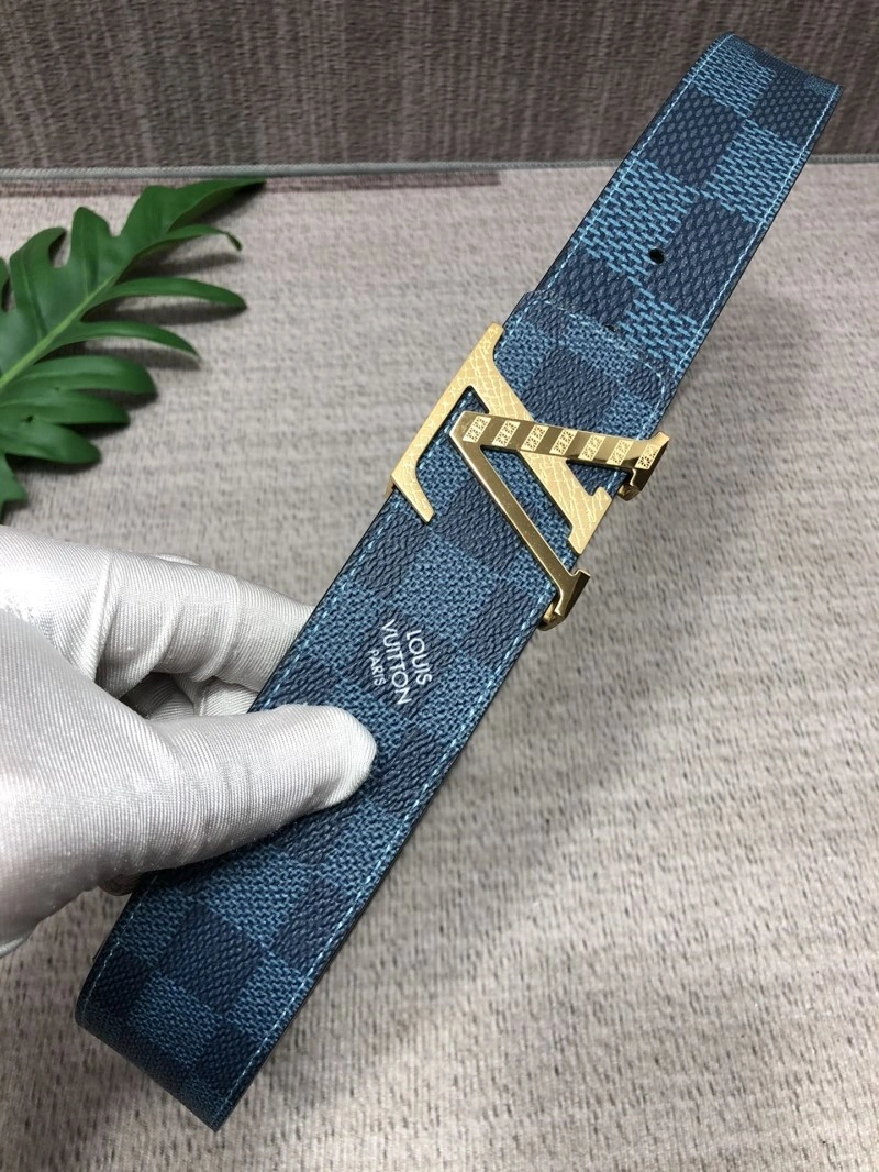 Modern Louis Vuitton Belts 298954