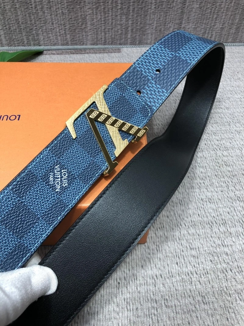 Modern Louis Vuitton Belts 298954