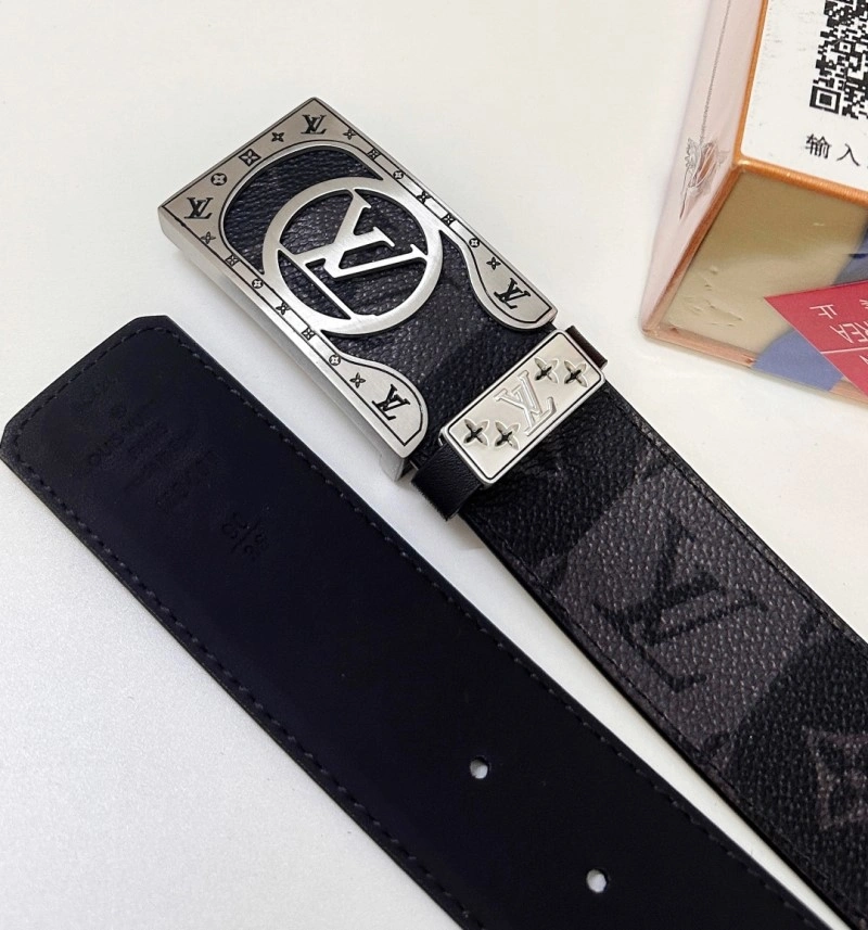 Packable Louis Vuitton Belts 298921