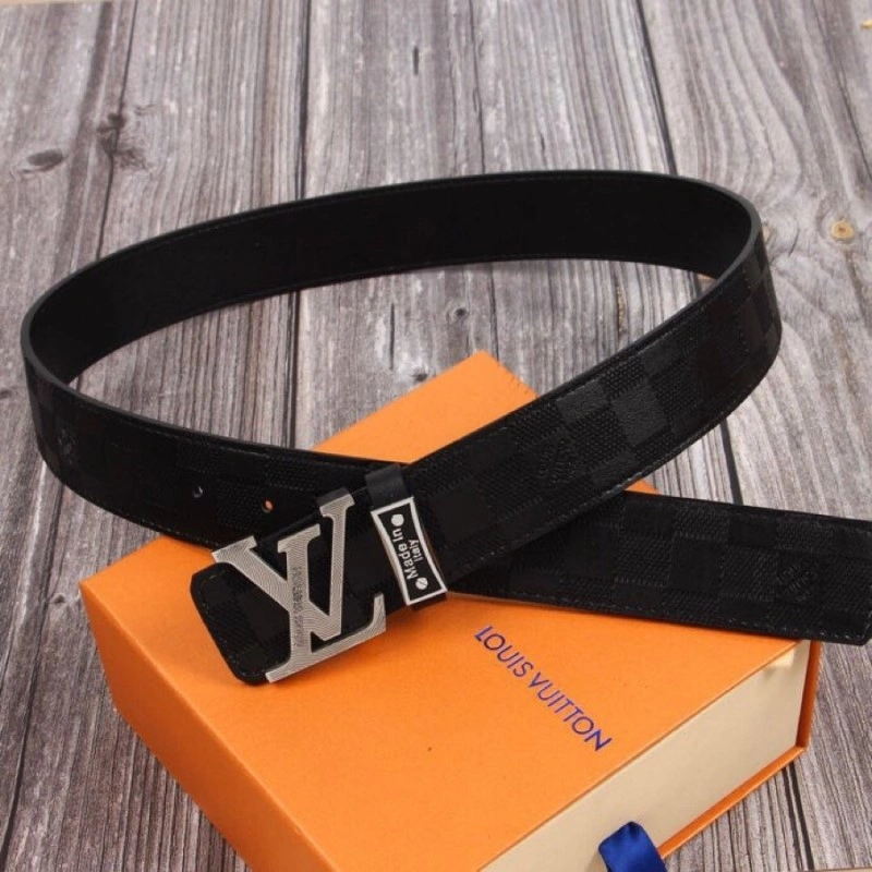 Louis Vuitton Belts Durable 298944