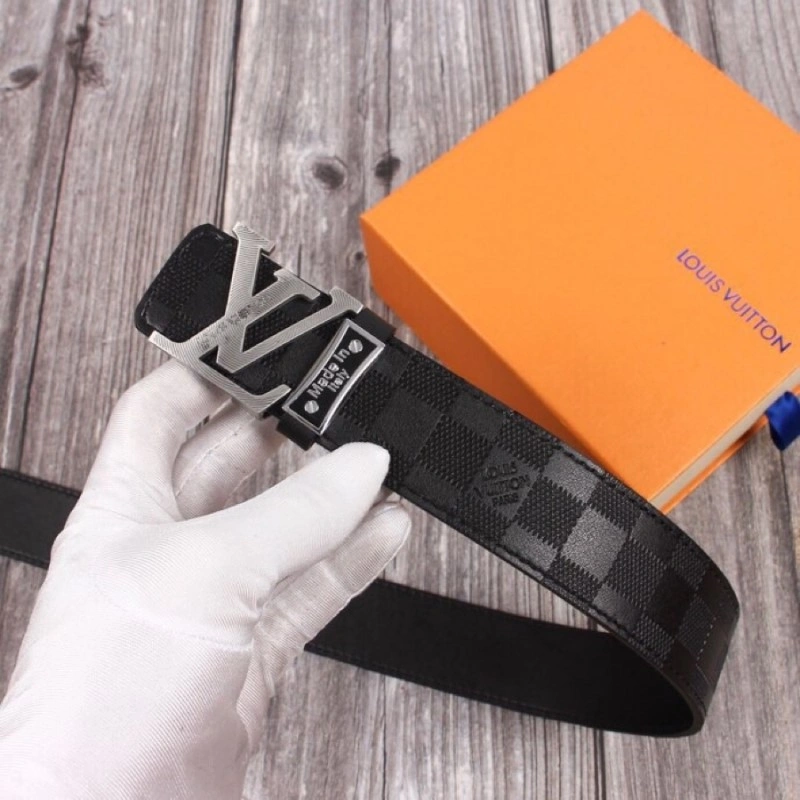Louis Vuitton Belts Durable 298944