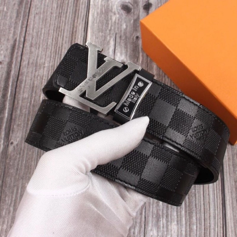 Louis Vuitton Belts Durable 298944