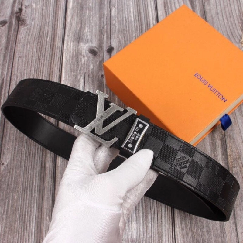 Louis Vuitton Belts Durable 298944