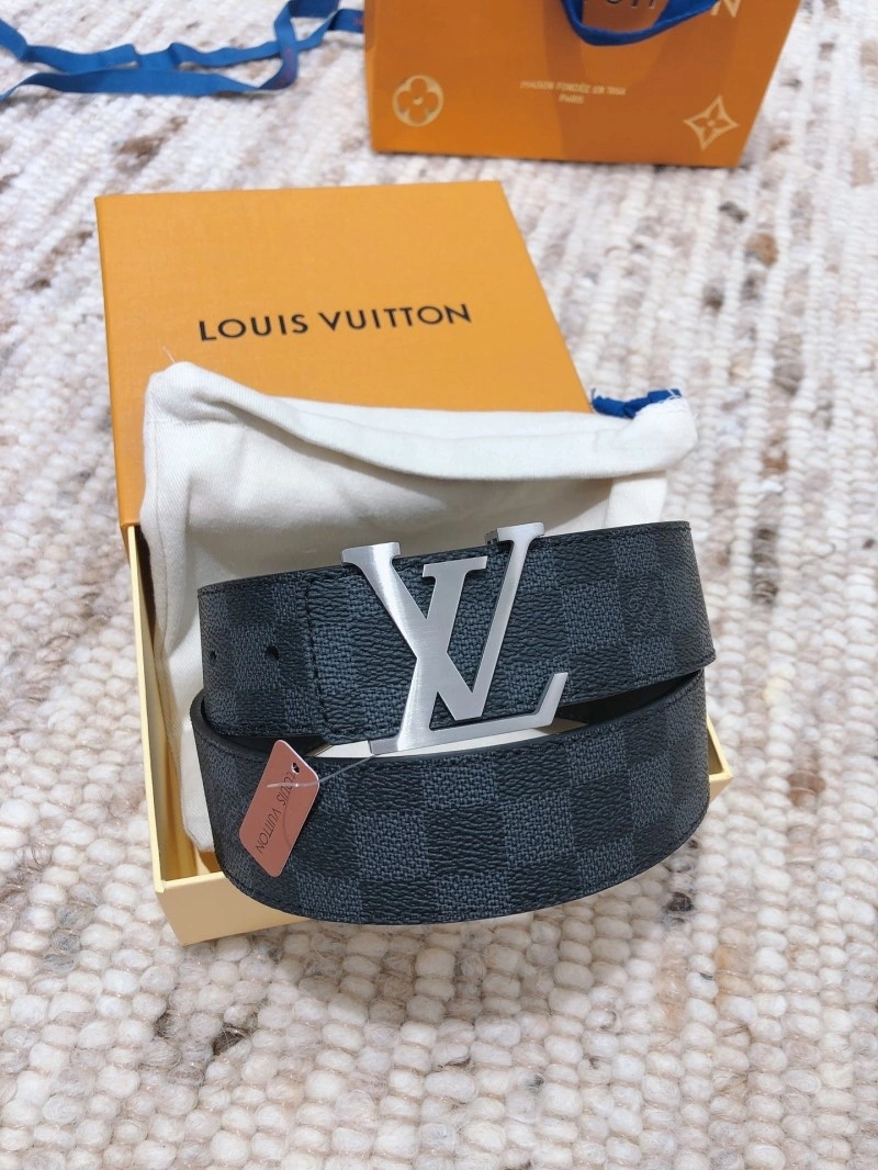 Louis Vuitton Belts Upgraded 298916