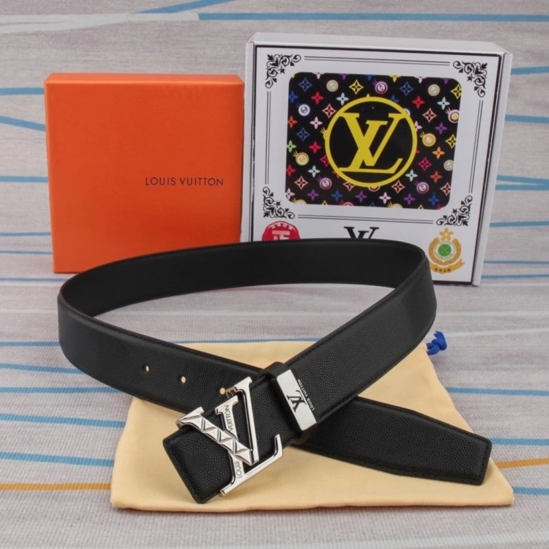 Bright Louis Vuitton Belts 298932