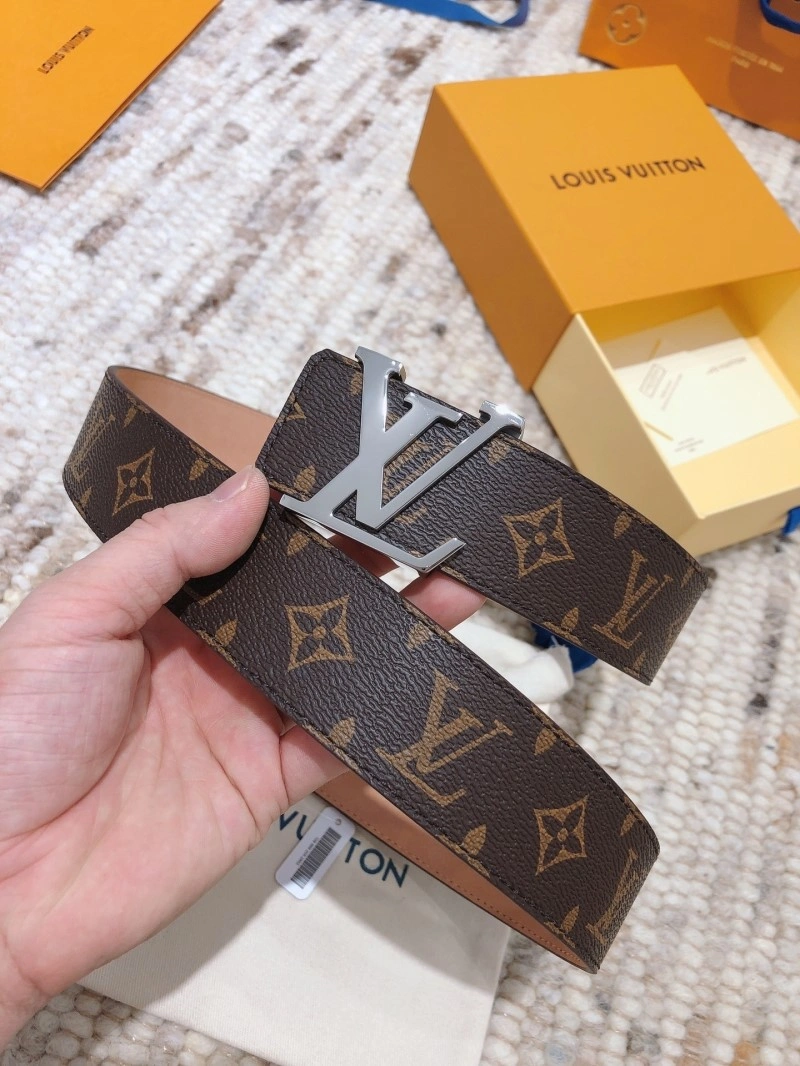 Snug Louis Vuitton Belts 298914