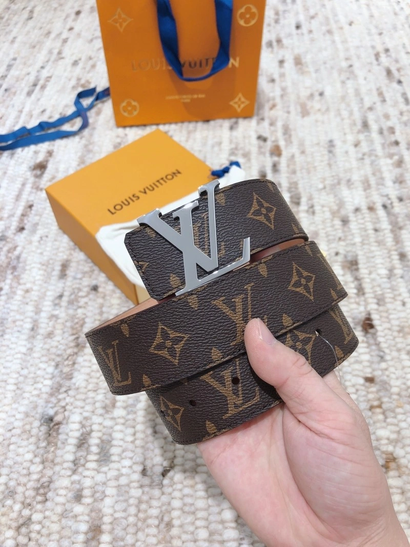 Snug Louis Vuitton Belts 298914