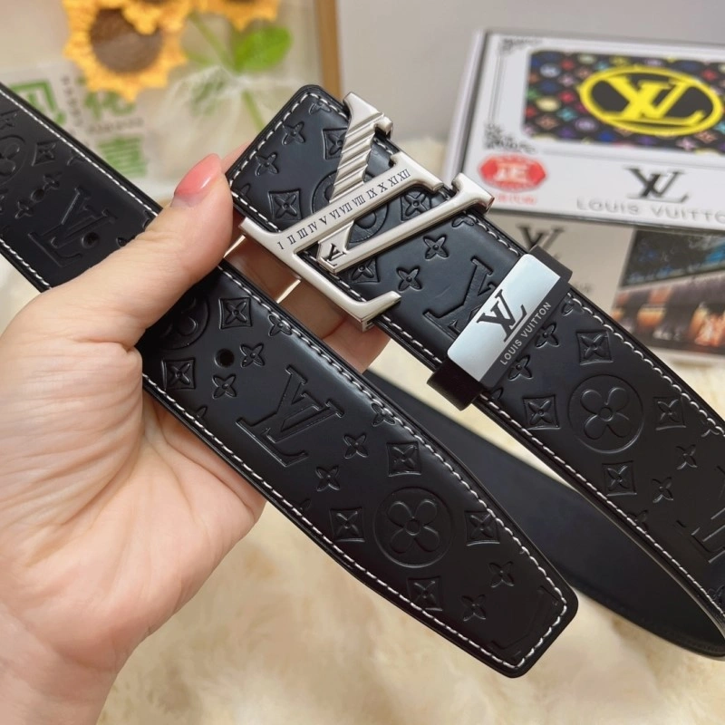 Functional Louis Vuitton Belts 298910