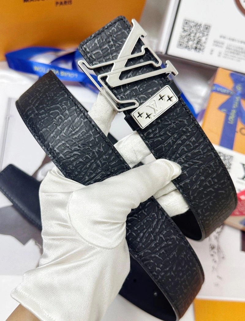 Stylish Louis Vuitton Belts 298881