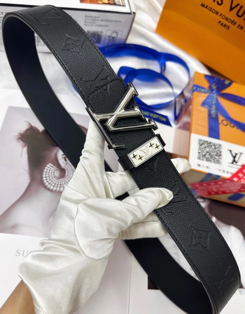 Louis Vuitton Belts Fashionable 298891