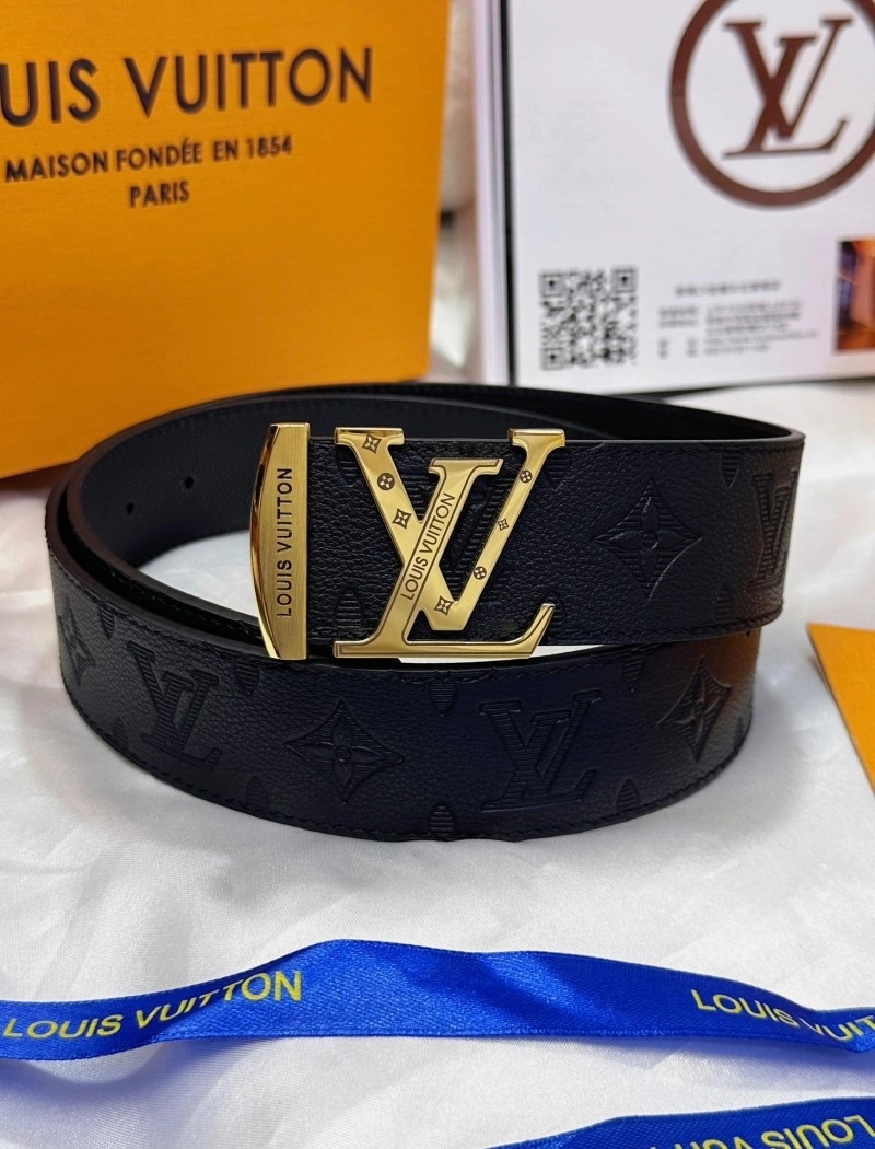 Louis Vuitton Belts ZipUp 298902