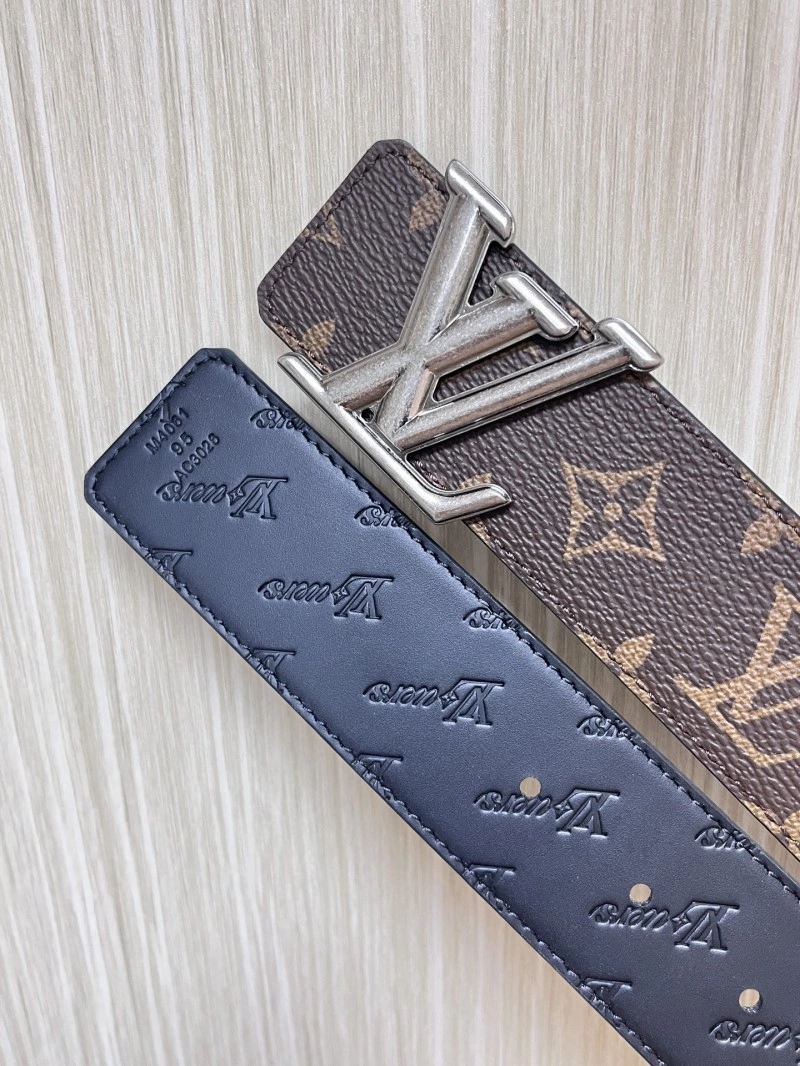 Lightweight Louis Vuitton Belts 298871