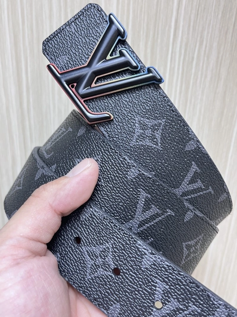 Supportive Louis Vuitton Belts 298857