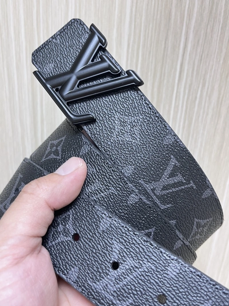 Breathable Louis Vuitton Belts 298834