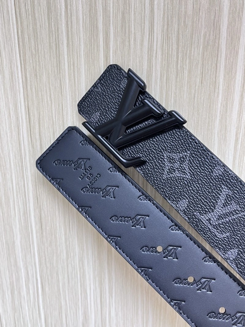 Breathable Louis Vuitton Belts 298834