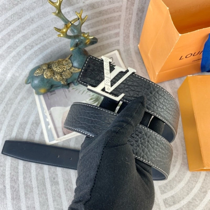 Louis Vuitton Belts Versatile 298829