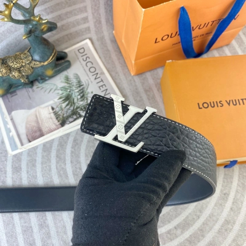 Louis Vuitton Belts Versatile 298829