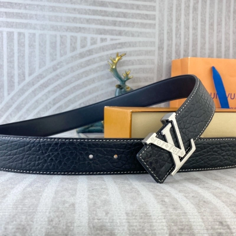 Louis Vuitton Belts Versatile 298829