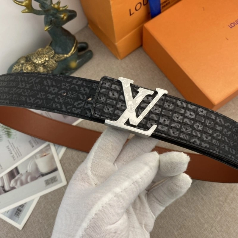 Sophisticated Louis Vuitton Belts 298823