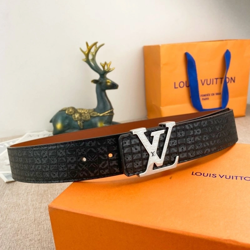 Supportive Louis Vuitton Belts 298819