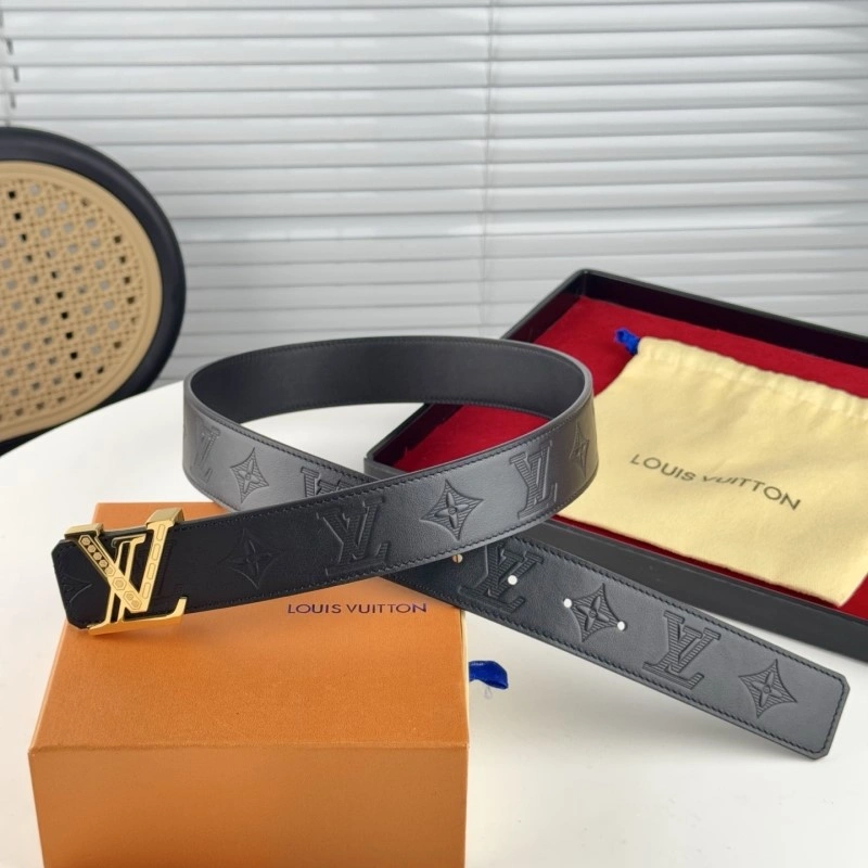 Classic Louis Vuitton Belts 298795