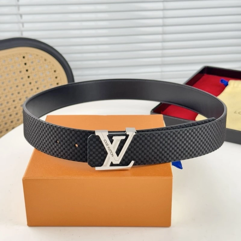 Louis Vuitton Belts Attractive 298807