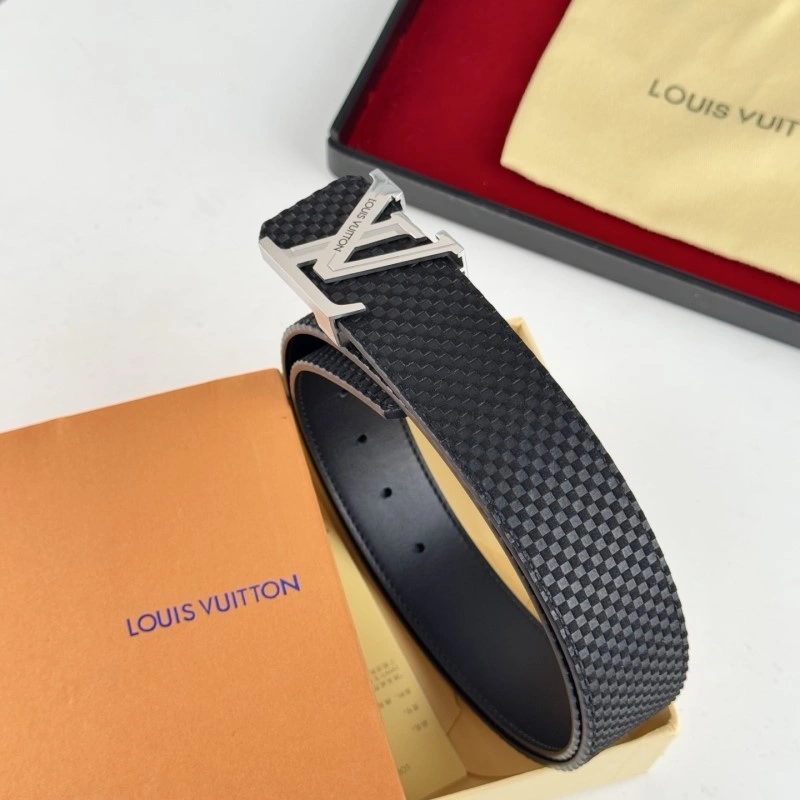 Louis Vuitton Belts Attractive 298807